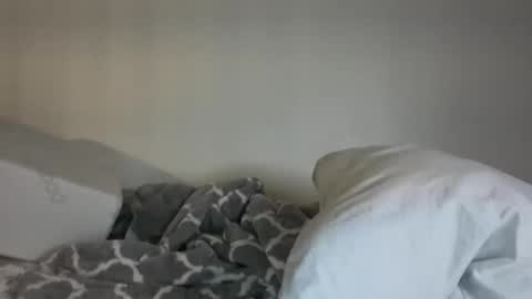 PeachyObsession online show from December 16, 12:27 am