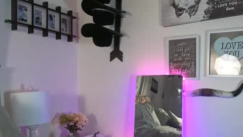 Penelope online show from November 18, 9:16 pm