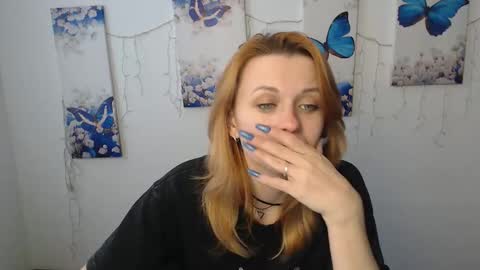 Mia online show from January 16, 8:43 am