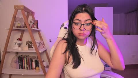 Sarah Ana Banana online show from January 22, 2:15 am