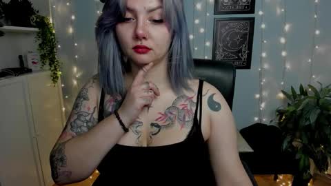 Gabbie online show from November 15, 8:04 am