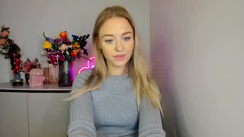 Cindy online show from October 16, 7:22 am