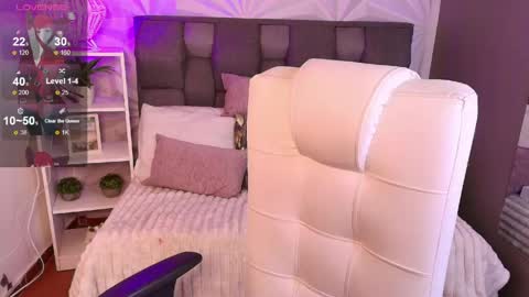  PERLA online show from May 23, 6:39 pm