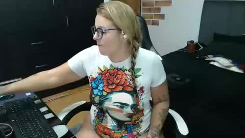 goloza online show from February 25, 2:21 am