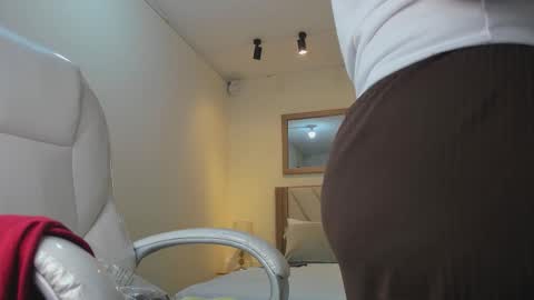 PerlaPreciosa online show from March 3, 4:18 am