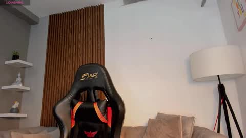 Lizza online show from September 14, 9:45 pm