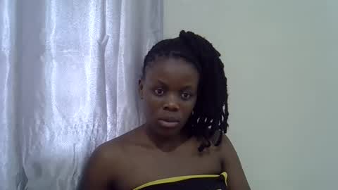 petite_melan online show from October 25, 12:13 pm