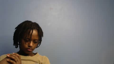 petite_star2 online show from February 3, 6:22 am