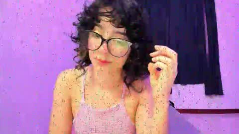 Lunna online show from November 27, 2:25 am