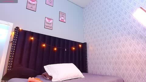 little sharon online show from January 29, 10:22 pm