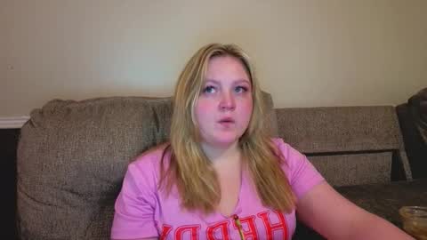 PhatAssBlond online show from March 18, 2:55 pm