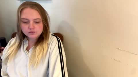 PhatAssBlond online show from January 27, 7:24 pm