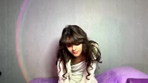 Lola online show from May 17, 11:53 am