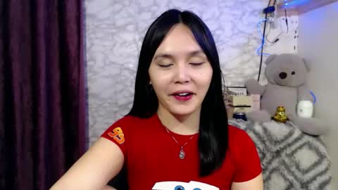 Ms Pia online show from March 6, 9:32 pm