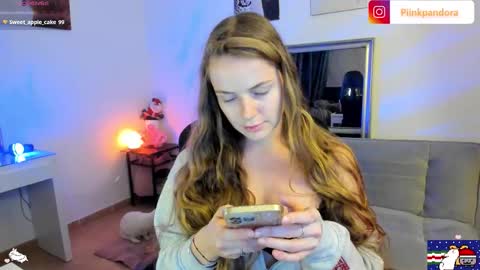 PiinkPandora online show from January 10, 10:47 pm