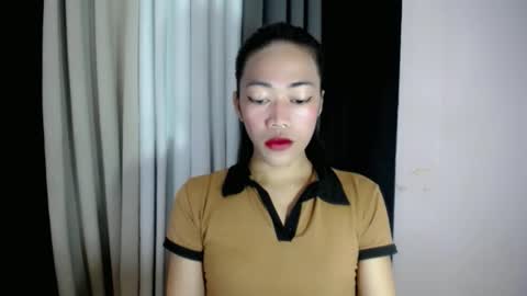 Snapshot of pinay_bella69 chatting on October 22, 10:59 pm pinay_bella69 online show from October 22, 10:59 pm