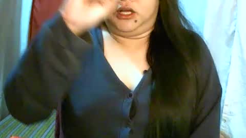 pinayjona online show from February 10, 11:15 am