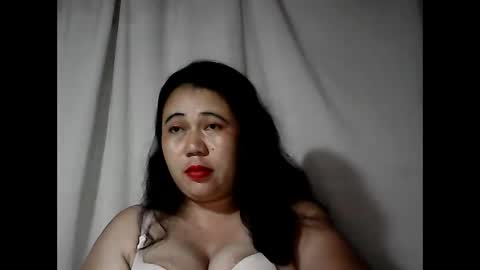 pinaymama12345 online show from October 2, 10:48 pm