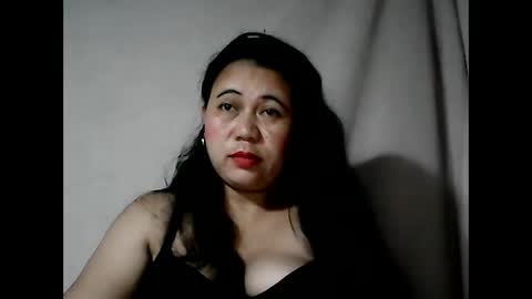 pinaymama12345 online show from February 13, 11:26 pm