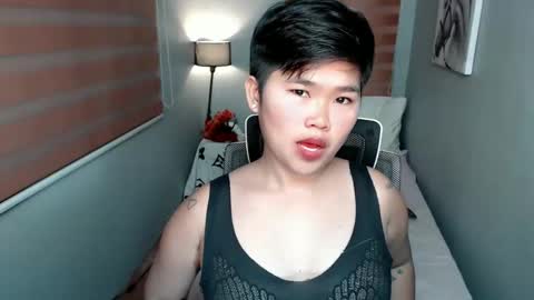Lyn the Lesbian online show from January 9, 1:24 pm