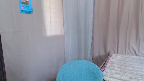 celistina Crwford online show from January 8, 2:25 am