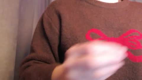       online show from February 6, 7:12 am