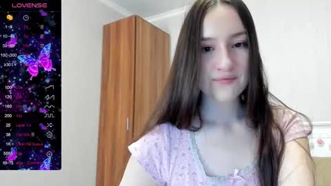 pingviluly online show from January 12, 11:15 am