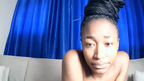 PinkyAura online show from July 9, 12:29 pm