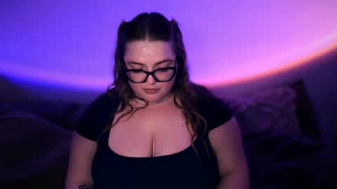 Princess Mercedes online show from November 22, 3:42 am