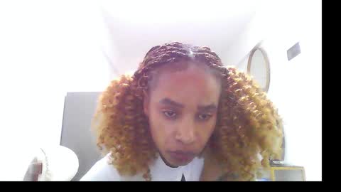 pinky online show from November 23, 5:36 pm