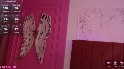 Pinky online show from March 15, 7:38 pm