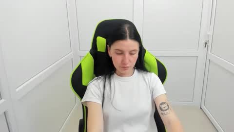 Piper online show from June 4, 2:43 pm