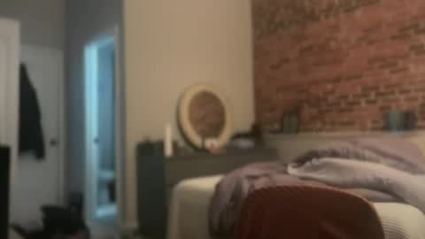 pirdybirdyxo online show from October 31, 5:20 am