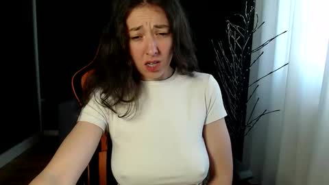 piscesgirl06 online show from November 26, 6:14 am