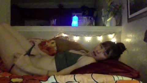 pixie_bella online show from February 4, 5:32 am