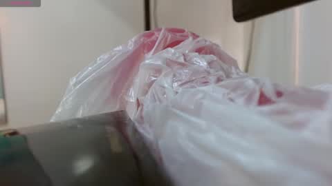 KATY online show from November 26, 8:43 pm