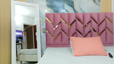 SAMARA  online show from December 21, 12:53 pm