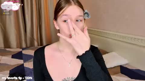 Melly online show from July 7, 3:26 pm