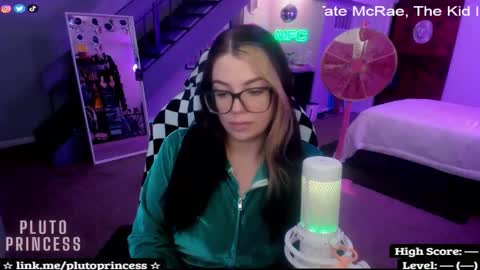 Pluto Princess online show from November 26, 7:09 am