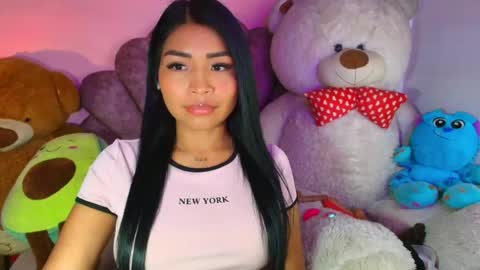 Nicole online show from March 11, 5:59 pm