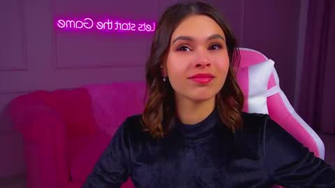 Snapshot of pollylanders chatting on September 17, 8:29 pm Polly online show from September 17, 8:29 pm