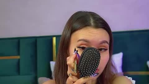 Polly online show from November 26, 6:47 am