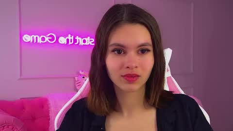 Snapshot of pollylanders chatting on October 10, 6:13 pm Polly online show from October 10, 6:13 pm