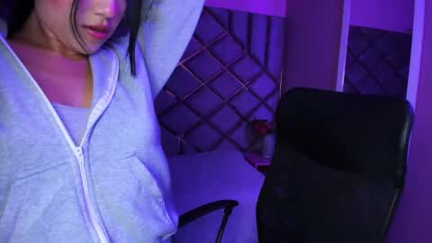 poly sasha  online show from November 29, 4:16 am