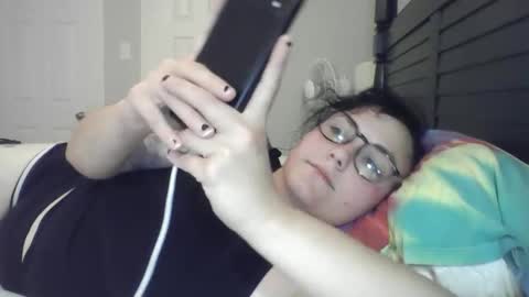 Snapshot of poppy_stax chatting on October 20, 1:41 am Poppy Stax online show from October 20, 1:41 am