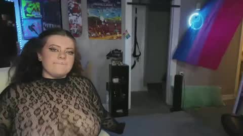 poppyluvzyou online show from July 1, 2:00 am