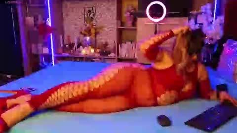 pornbubblebutt online show from March 8, 4:58 pm