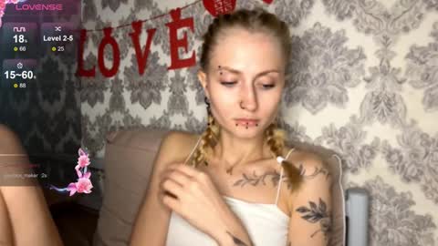  HERES Alice WELCOME EVERYONE LOVENSE DOMI REACT TO YOUR TIPS LETS MAKE A GREAT SHOW TOGETHER  online show from October 18, 4:10 pm