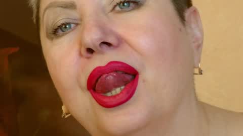 LADY POSH online show from January 30, 10:19 pm