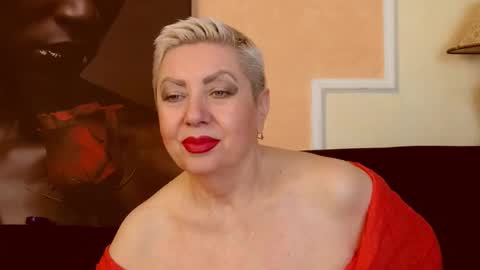 LADY POSH online show from September 10, 8:53 pm